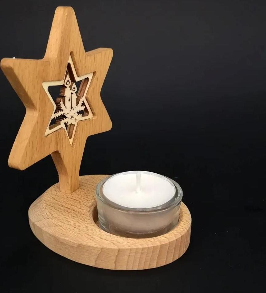 AMADEA Dřevěný svícen hvězda s vkladem - svíčky